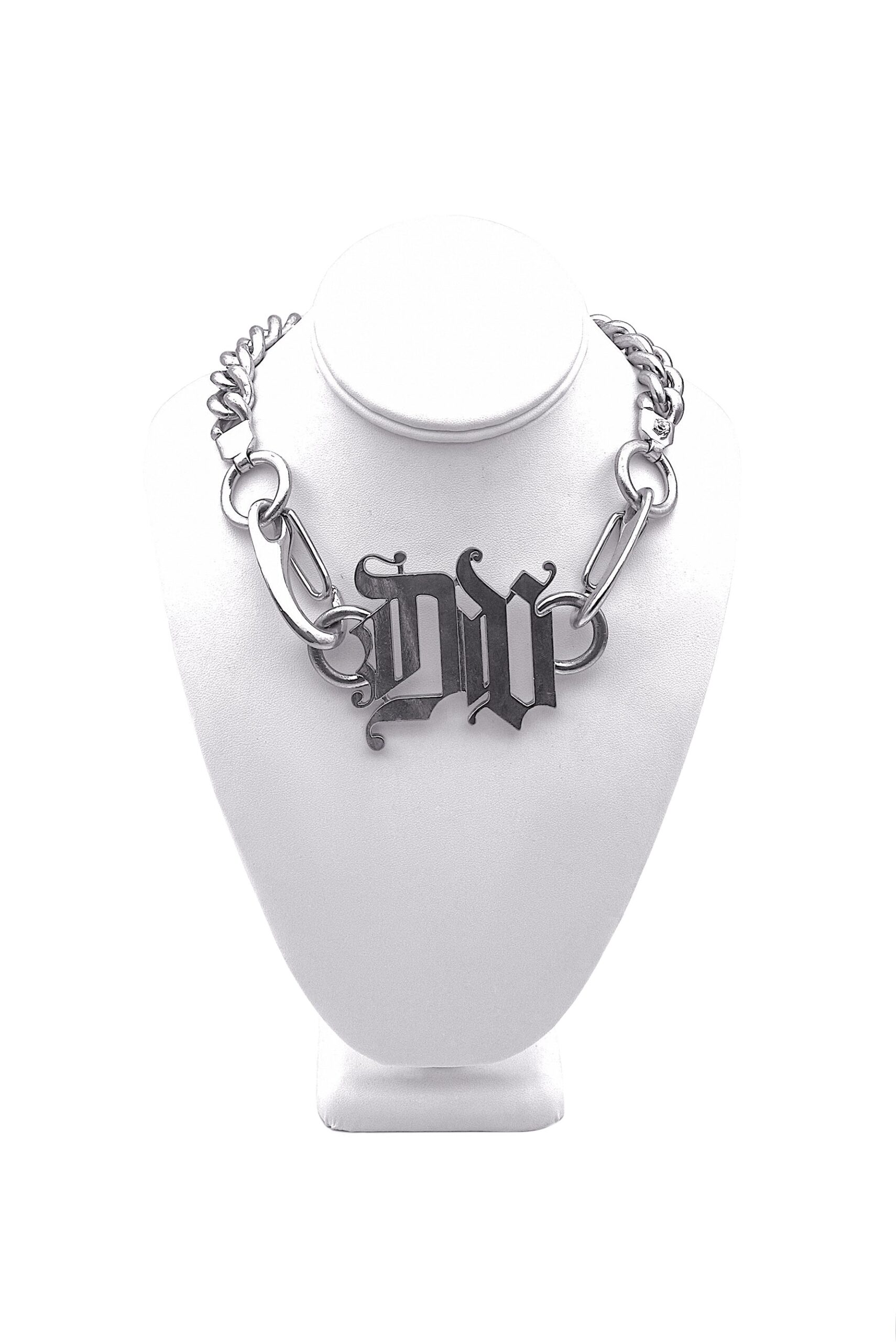 Versace Silver Large Chain Necklace with “DV” Logo Lettering Detail Runway Spring 2003 Versace Silver Large Chain Necklace with “DV” Logo Lettering Detail Runway Spring 2003