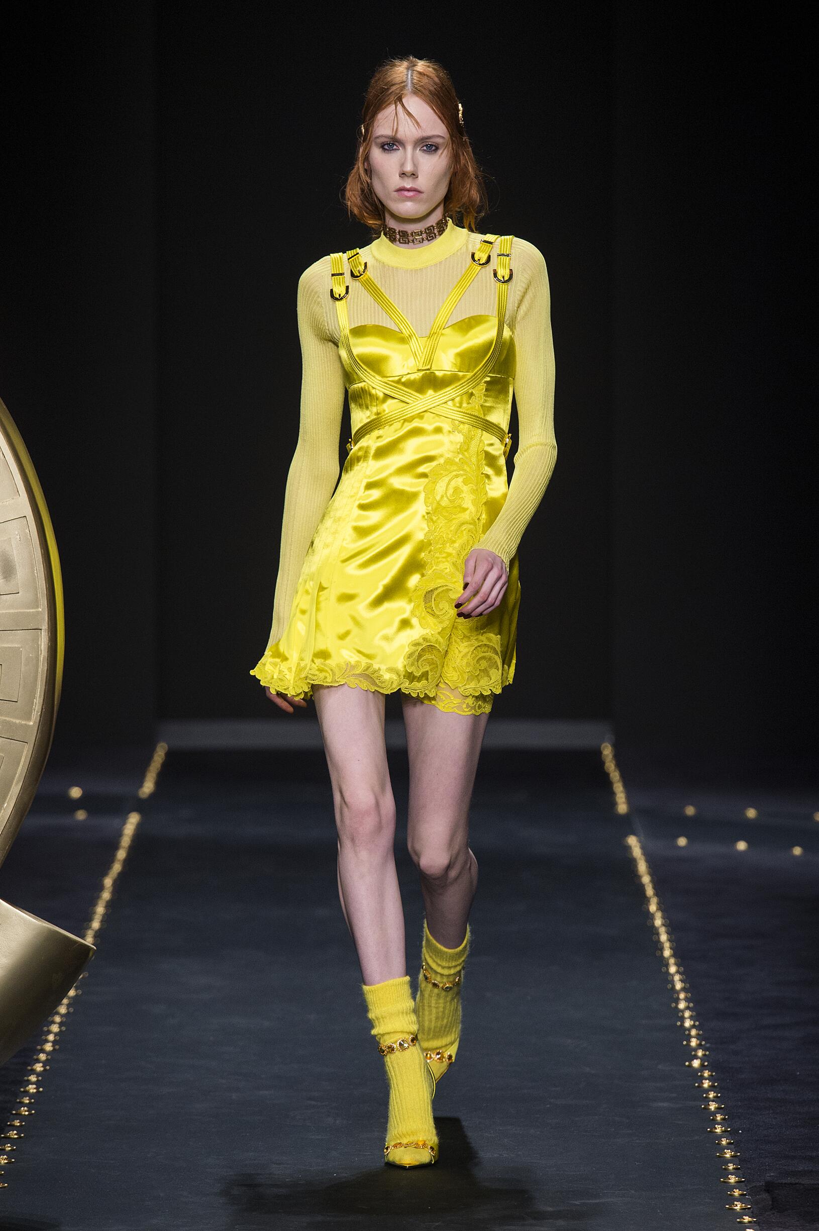 Versace Yellow Buckle Straps Lace Mini Dress FW 2019 Versace Yellow Buckle Straps Lace Mini Dress FW 2019