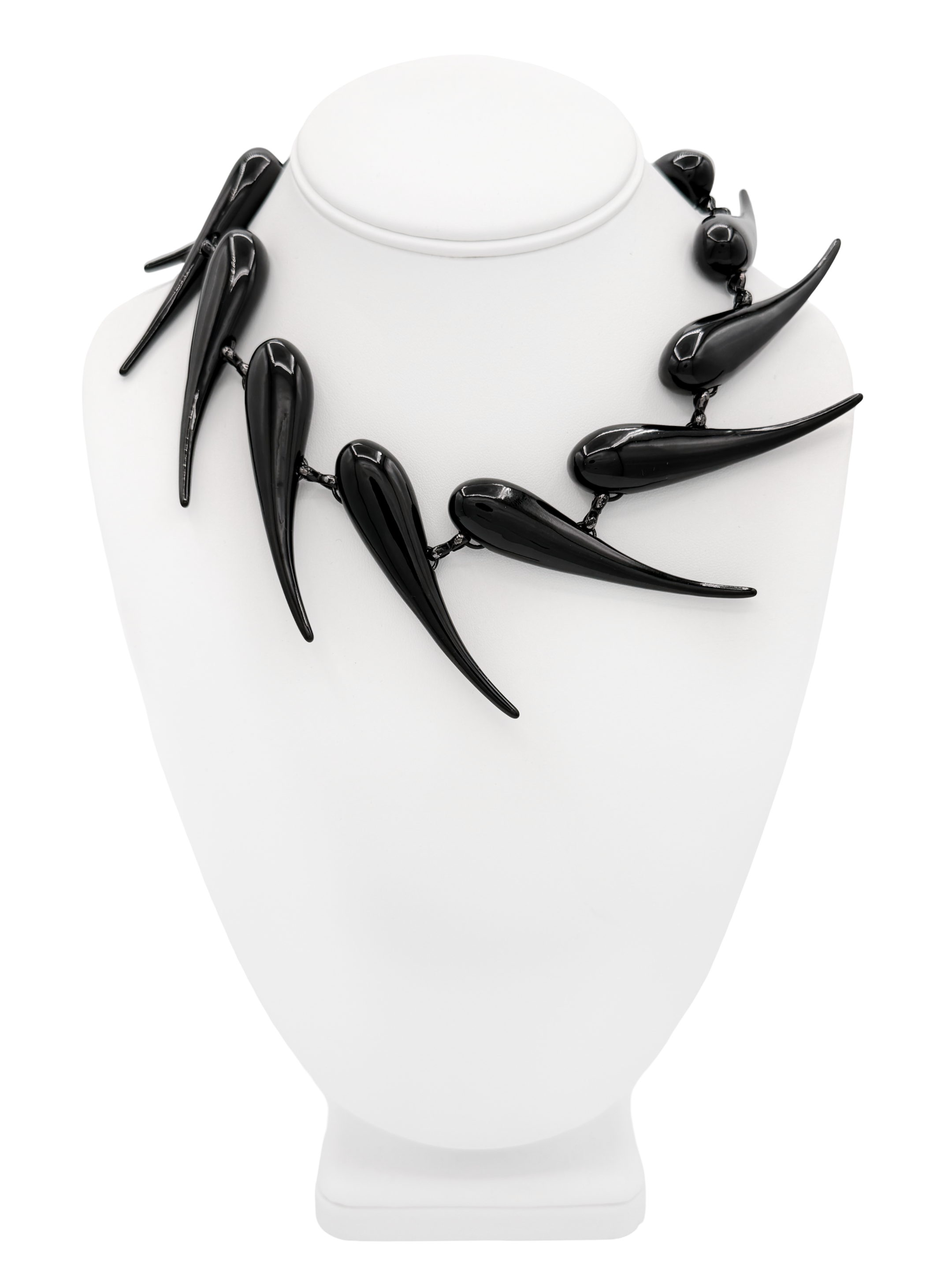 Mugler Black Pointed Teardrop Linked Necklace Mugler Black Pointed Teardrop Linked Necklace